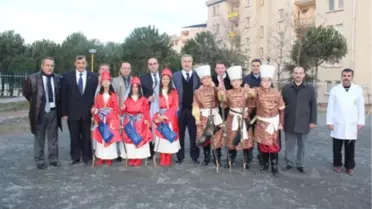 Cemal Yılmaz Demir Bilim Ve Sanat Merkezini Ziyaret Etti