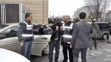 Anten Kablosu ile Boğarak Öldürdü