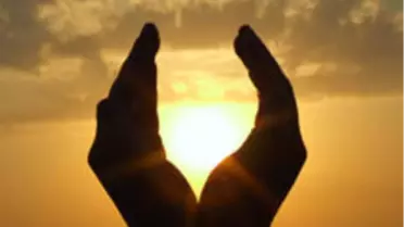 Güneş Duasına Çıktılar