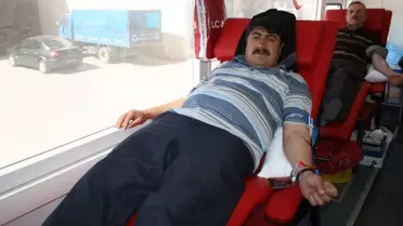 Çan Pazarcılar Derneği'nden Kan Bağışı ve Pilav İkramı