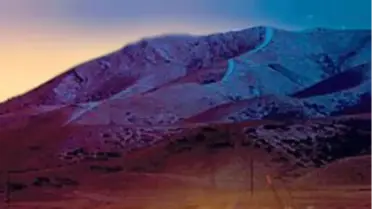 Çöl Ortasında Dev Telekulak Merkezi