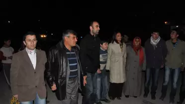 İzinsiz Gösteri Yapmak İsteyen BDP Üyelerine Polis Engeli