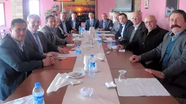 Ak Partili Akış, Belediye Başkanları ile Biraraya Geldi