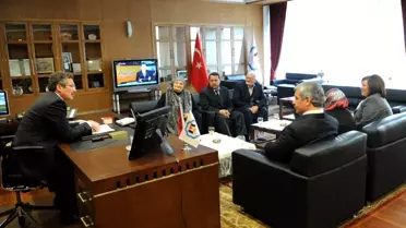 Huzurevi Sakinleri Başkan Poyraz'ı Ziyaret Etti