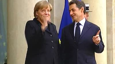 'Merkel Desteği' Sarkozy'e Oy Kaybettirdi'
