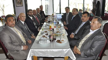 Diyanetsen, Emekliye Ayrılan İmamları Uğurladı