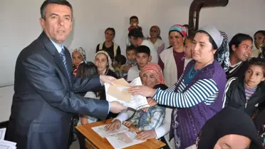 Kırkağaç'ta 28 Kişiye Okumayazma Belgesi