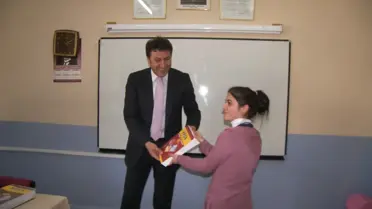 Narman Belediye Başkanı İşleyen'den Eğitime Destek