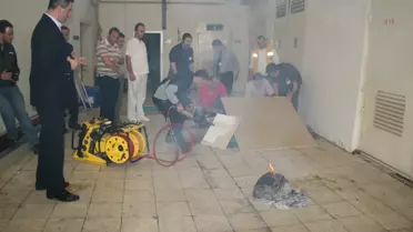 Hastanede Yangın Tatbikatı Gerçeğini Aratmadı