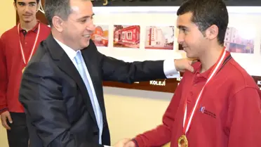 Kılıçaslan, Tübitak'ın Altın Çocuklarını Ödüllendirdi