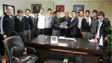 Şampiyonlardan Telingün'e Ziyaret