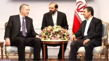 Başbakan Erdoğan, Ahmedinejad ile Bir Araya Geldi