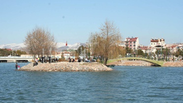 Beyşehir Gölü'nde Sular Yükseliyor, Adalar Küçülüyor