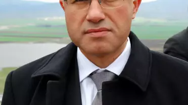 Özel İdaresi Yol Çalışmalarını Önemsiyor