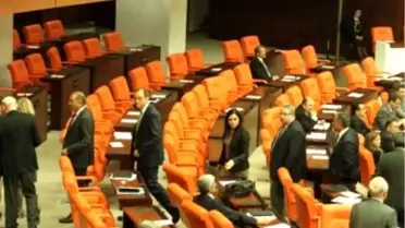 4+4+4 Meclis'ten Geçti