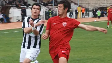 Efelerde Yeni Hocayla Yüzler Güldü