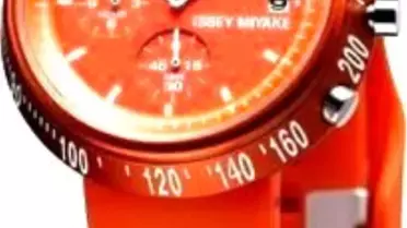 Issey Miyake'den Turuncu Koleksiyon