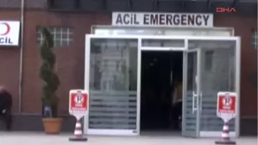 Minibüsü ve Otomobil Çarpıştı: 15 Yaralı