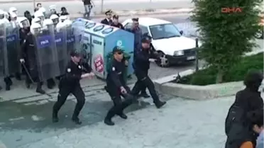 Gül'e Kocaeli Üniversitesi'nde Protesto Girişimi (2)