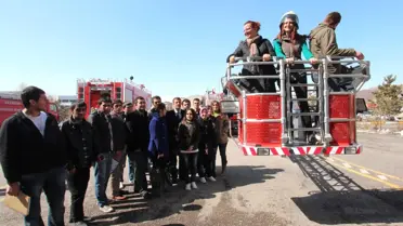 Büyükşehir Belediyesi İtfaiye Daire Başkanlığı, Kapılarını Üniversite Öğrencileri İçin Açtı