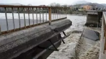 Uzman Raporu: Ölümcül Hastaya Makyaj Yapan Karayolları Sorumlu