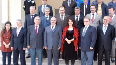 Batman Üniversitesi'nde 'Kaybolan Emekler' Fotoğraf Sergisi Açıldı