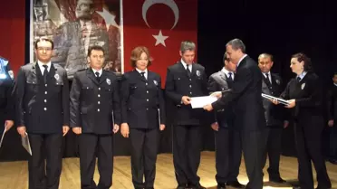 Kırıkkale Polisi İşaret Dili ile Tiyatro Gösterisi Sundu