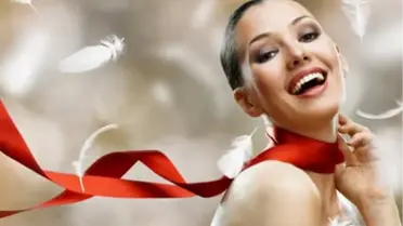 Bembeyaz Bir Gülüşle 'Evet'