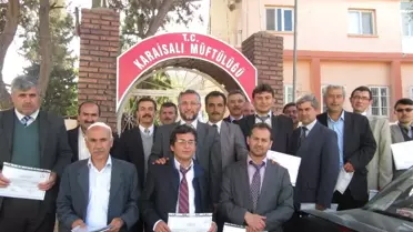 Diksiyon Kursuna Katılan İmamlara Sertifika
