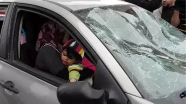 Kilis Sınırındaki Çatışmada Yaralanan 6 Suriyeli Türkiye'ye Getirildi (2)