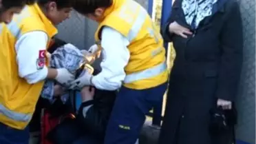 Yolcu Minibüsü, İett Otobüsüne Çarptı: 17 Yaralı