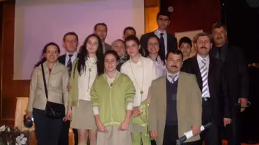 Ödemiş İlköğretim, İzmir'de Yarı Finale Kaldı