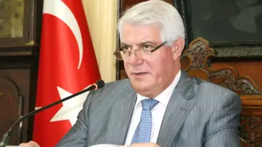 Sedefçi, Belediye Sarayı Davasından Beraat Etti