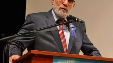 İl Müftüsü Maraşlıgil Kutlu Doğum Kutlamasında Gül Dağıttı