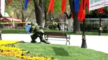 Sultanahmet'te Şüpheli Çanta Alarmı