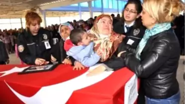 Şehit Polis Son Yolculuğuna Uğurlandı