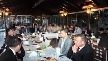 Emniyetten Erişir'e veda Yemeği