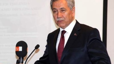 Başbakan Yardımcısı Arınç'tan Tarih Dizilerine Eleştiri