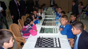 Kocasinan 4.eğitim Bölgesi Okullar Arası Satranç Turnuvası Sona Erdi