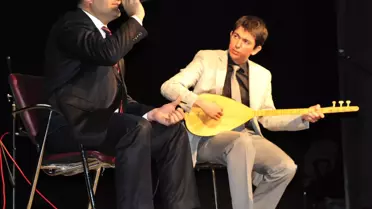 Ahlat İçin Bir Saz Birsöz Müzik Yarışması Yapıldı