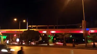 Elektrik Kesintisinde Trenler Üst Geçitte Mahsur Kaldı