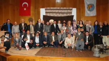 Türk Dünyası Aşıkları Ceyhan'da Buluştu