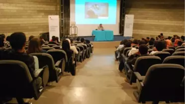 Emrah Serbes Öğrencilerle Buluştu