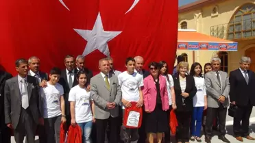Şahinbey Kaymakamlığından Çocuklara Şefkat Eli