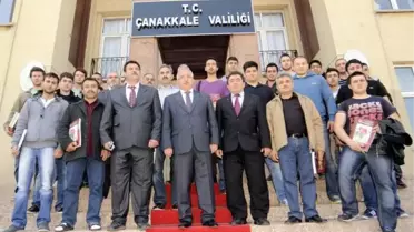 Çanakkale Valisi, Eleştirilere Hak Verdi