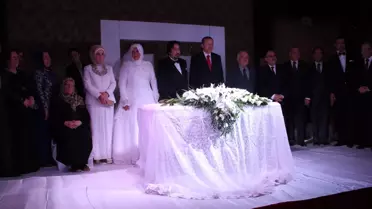 Erdoğan ve Çiçek Nikah Şahitliği Yaptı
