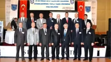 Minibüsçüler Kuşadası'nda Toplantı