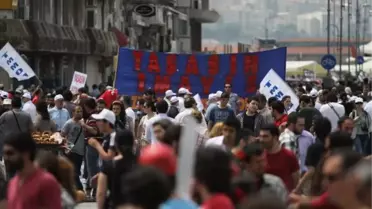İzmir'de 1 Mayıs Coşkusu (2)