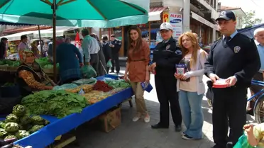 Kula'da Polis ile Öğrenci Arasında Örnek İşbirliği
