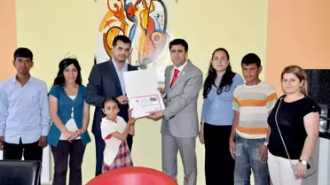 Kaymakam Aygöl, Başarılı Yöneticileri Belgeyle Ödüllendirdi